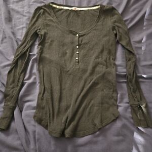 Victoria Secret Vneck Hensley Womans Small Black Quarter Buttom